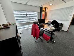 Gateway East (D7), Office #552505391